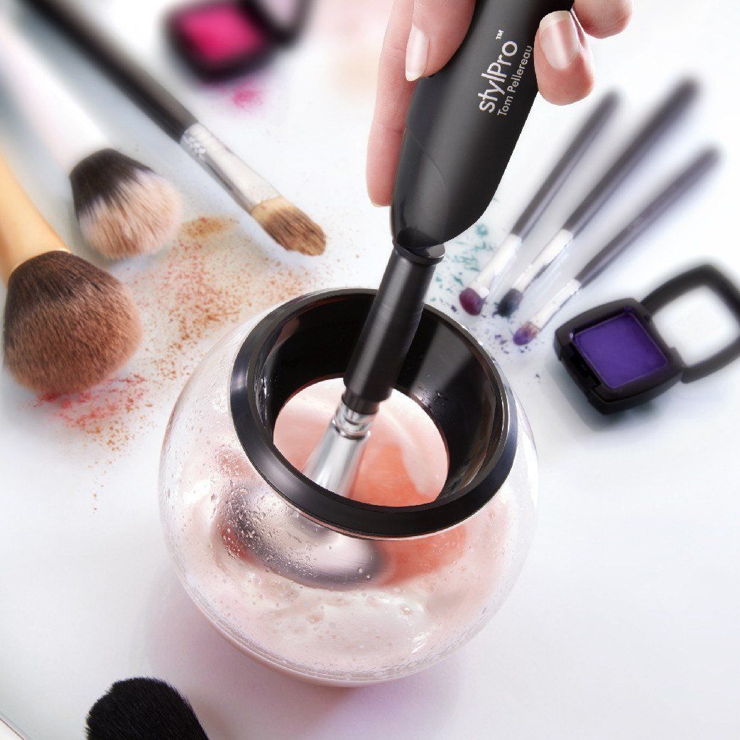 Instant Makeup Brush Cleaner - Buy best makeup cleanser online