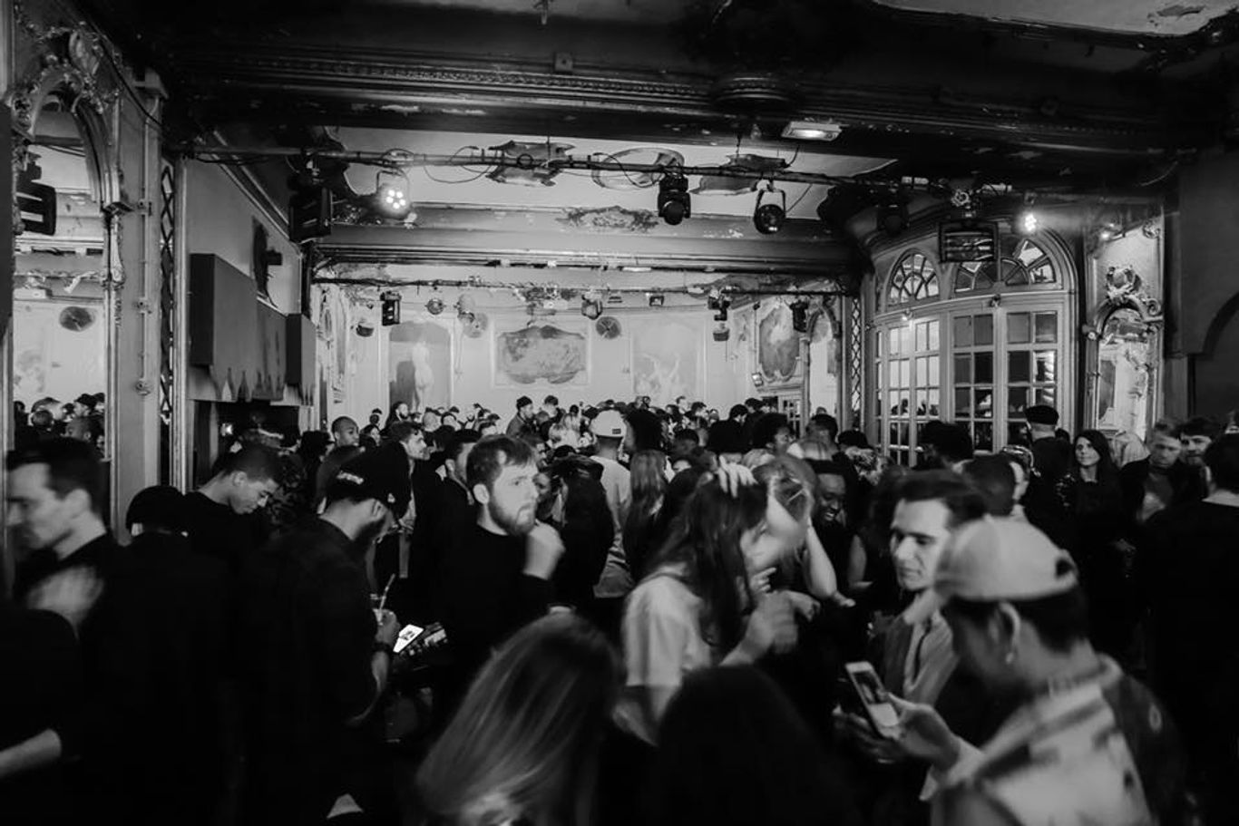 5 Parisian every nightcrawler should know