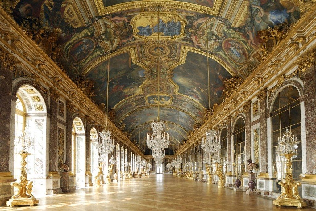 1. Le Château de Versailles