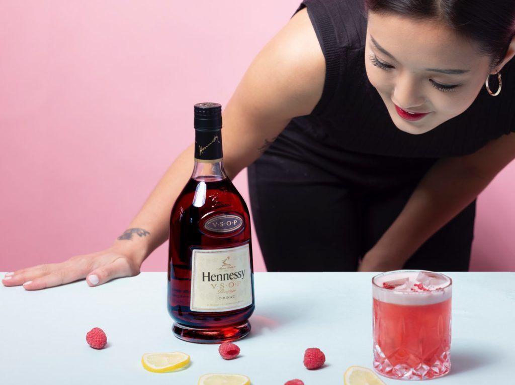 best places to drink in Hong Kong - Hennessy Sunset