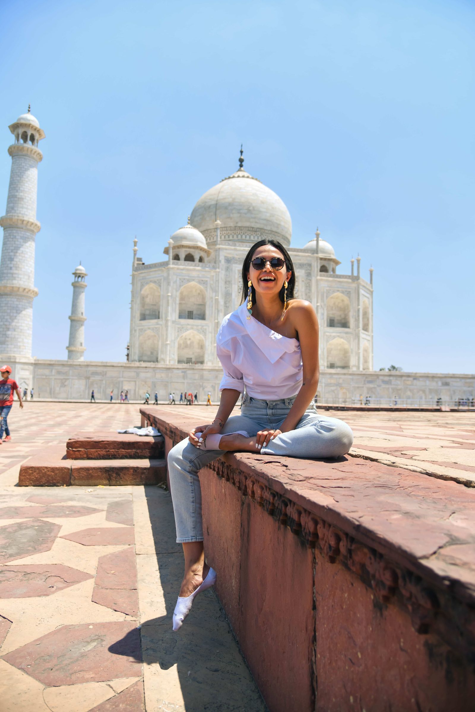 Diipa Khosla on how to keep your Insta-glam levels high while traveling