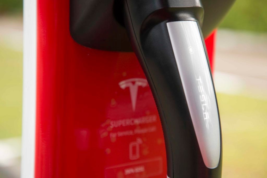Tesla Supercharger Station + Model 3