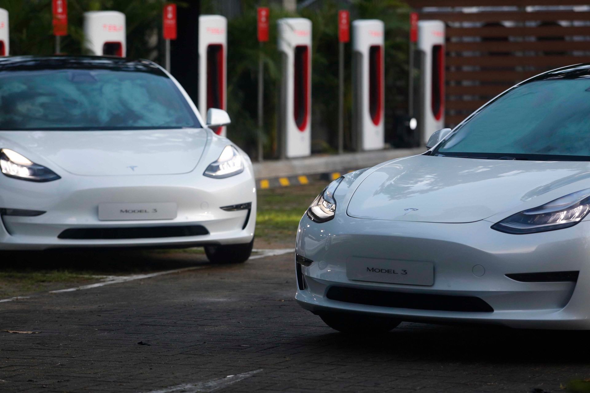 Tesla Model 3 arrives in Hong Kong along with new Supercharger Station