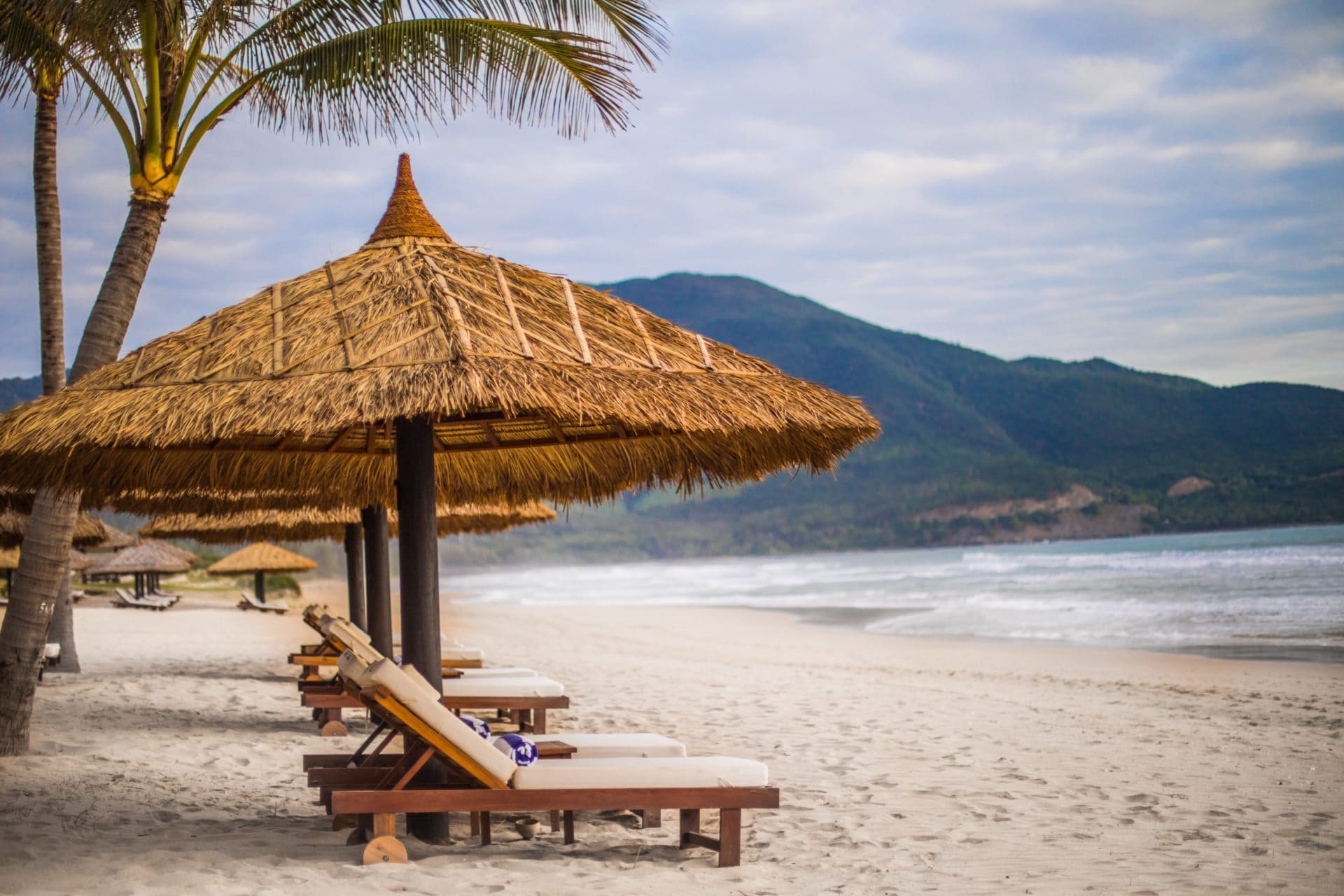 best time to visit cam ranh vietnam