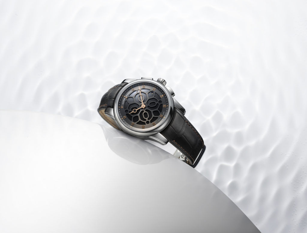 The limited edition Hourstriker Phantom is the birth child of both Ulysse Nardin and Devialet
