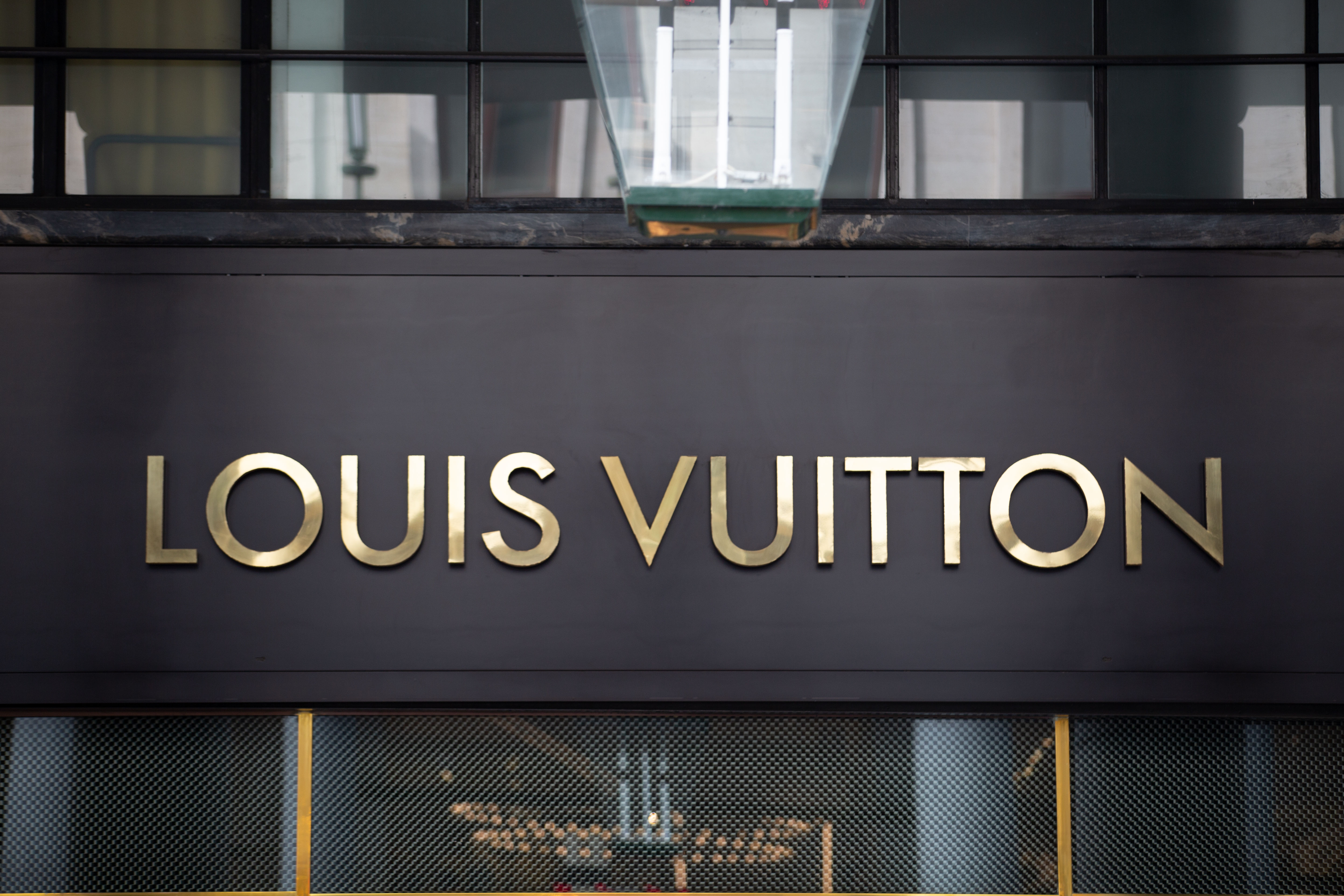 LVMH Buys French Manufacturer Amid High Jewelry Boom – WWD