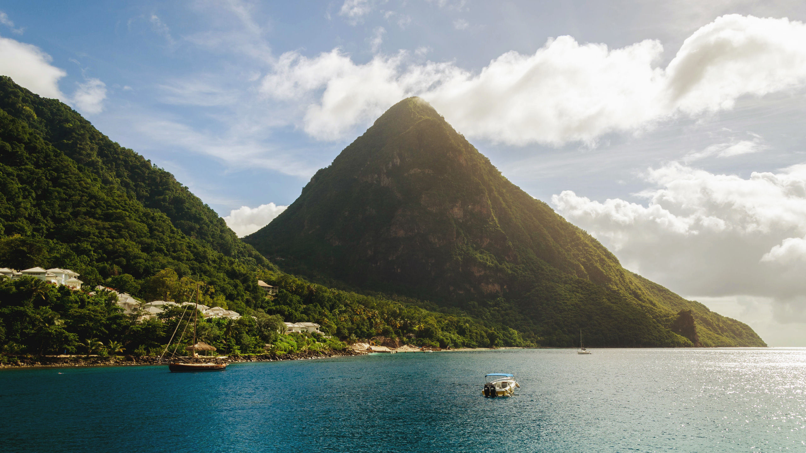 6 picturesque Caribbean islands to plan your next long holiday