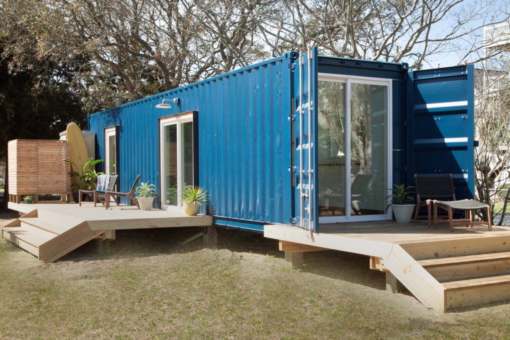5 classic blue Airbnbs to check out with Pantone’s Colour of the Year in mind