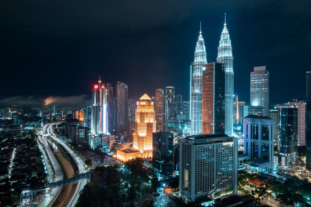 5 Sky dining KL cipta momen romantis, raikan hari istimewa insan tersayang