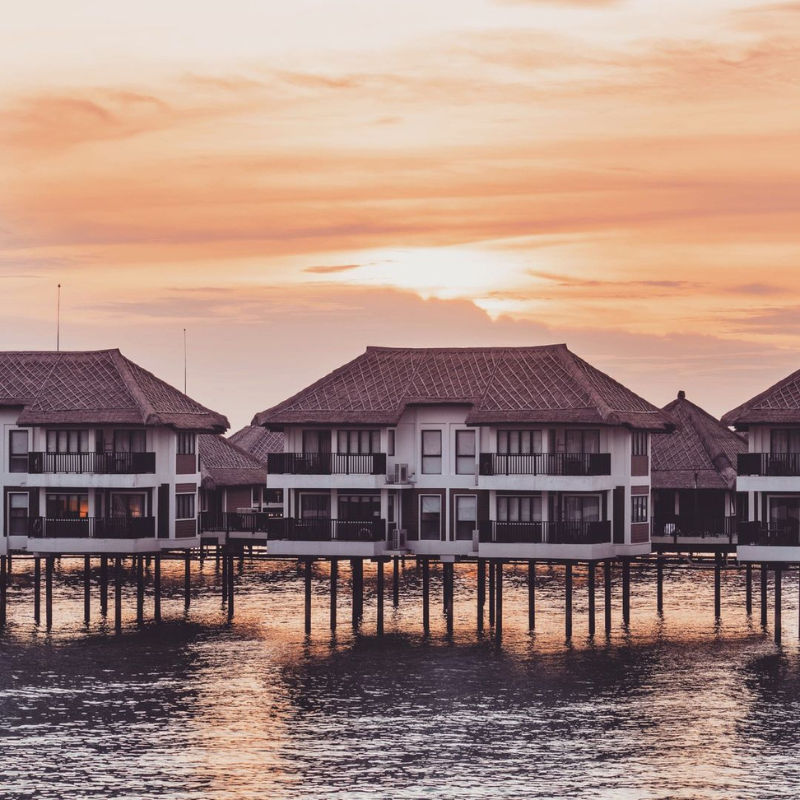 Resort yang tidak jauh dari KL, hanya 4 jam perjalanan dah boleh nikmati laut cantik!