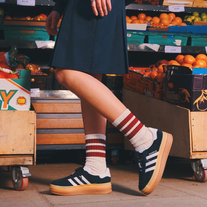 7 sneakers platform terbaik untuk keselesaan dan gaya chic memukau