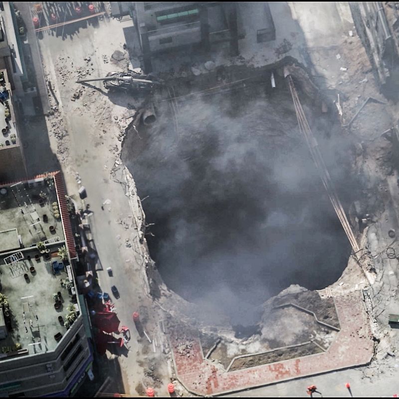 Sinkhole movie berkisah masalah bencana tanah jerlus yang mesti tonton!