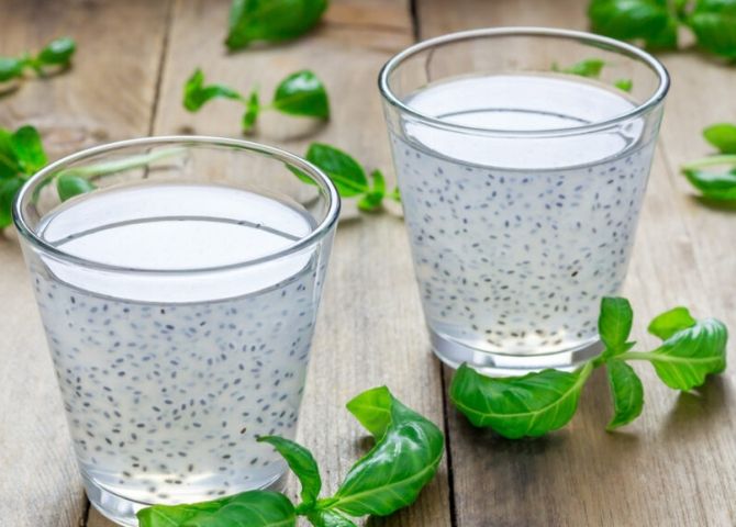 biji selasih, chia seed, kebaikan biji selasih, khasiat chia seed