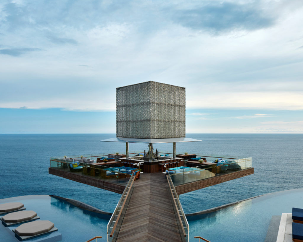 Omnia Bali beach club