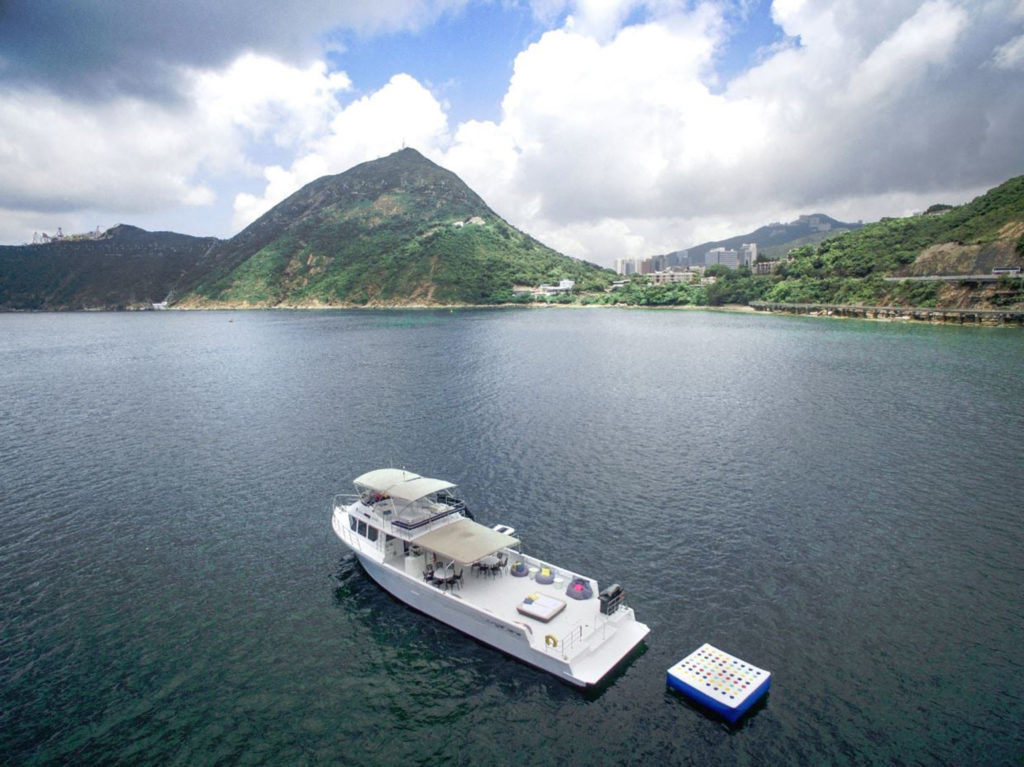 Luxury Yacht Charter Hong Kong