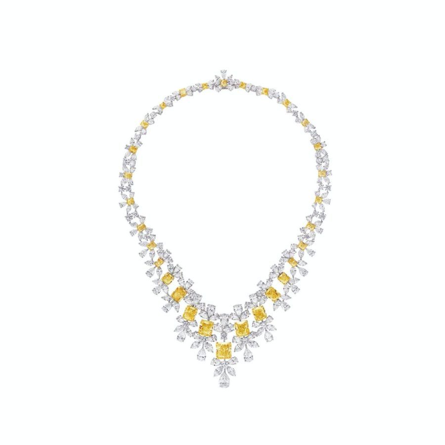 Yellow diamond jewellery inspired by the Pantone 2021 palette