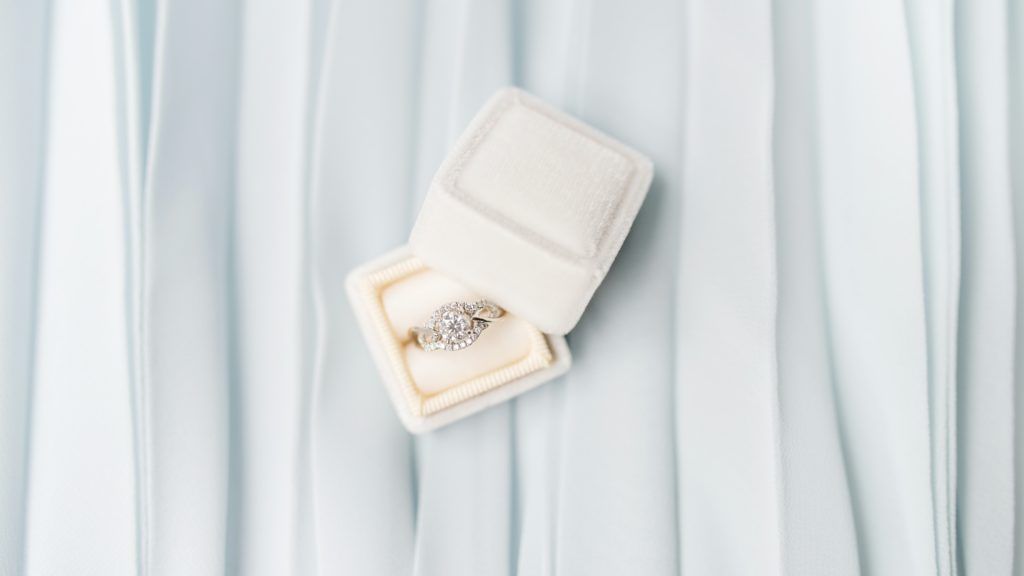 Everything you need to know when picking out your bridal jewellery