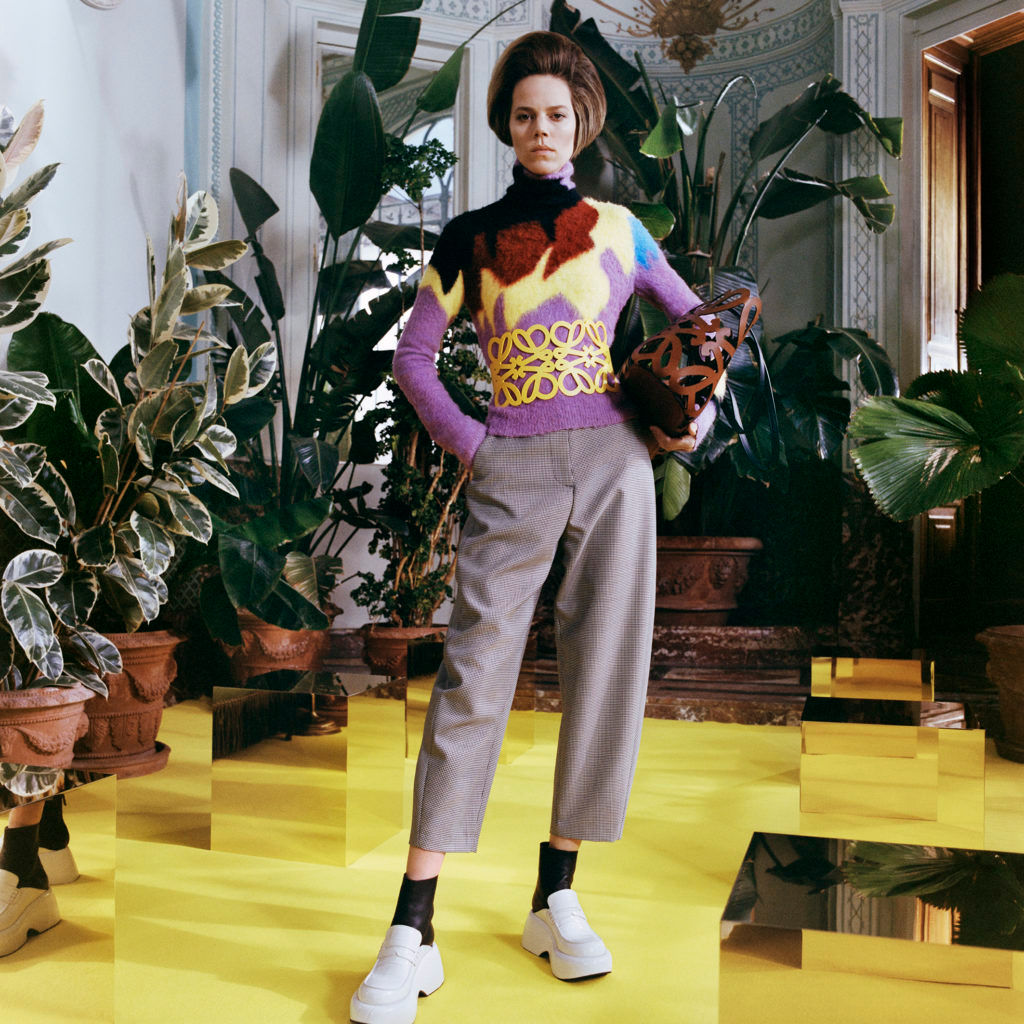 A complete look at Loewe's Fall/Winter 2021 runway collection