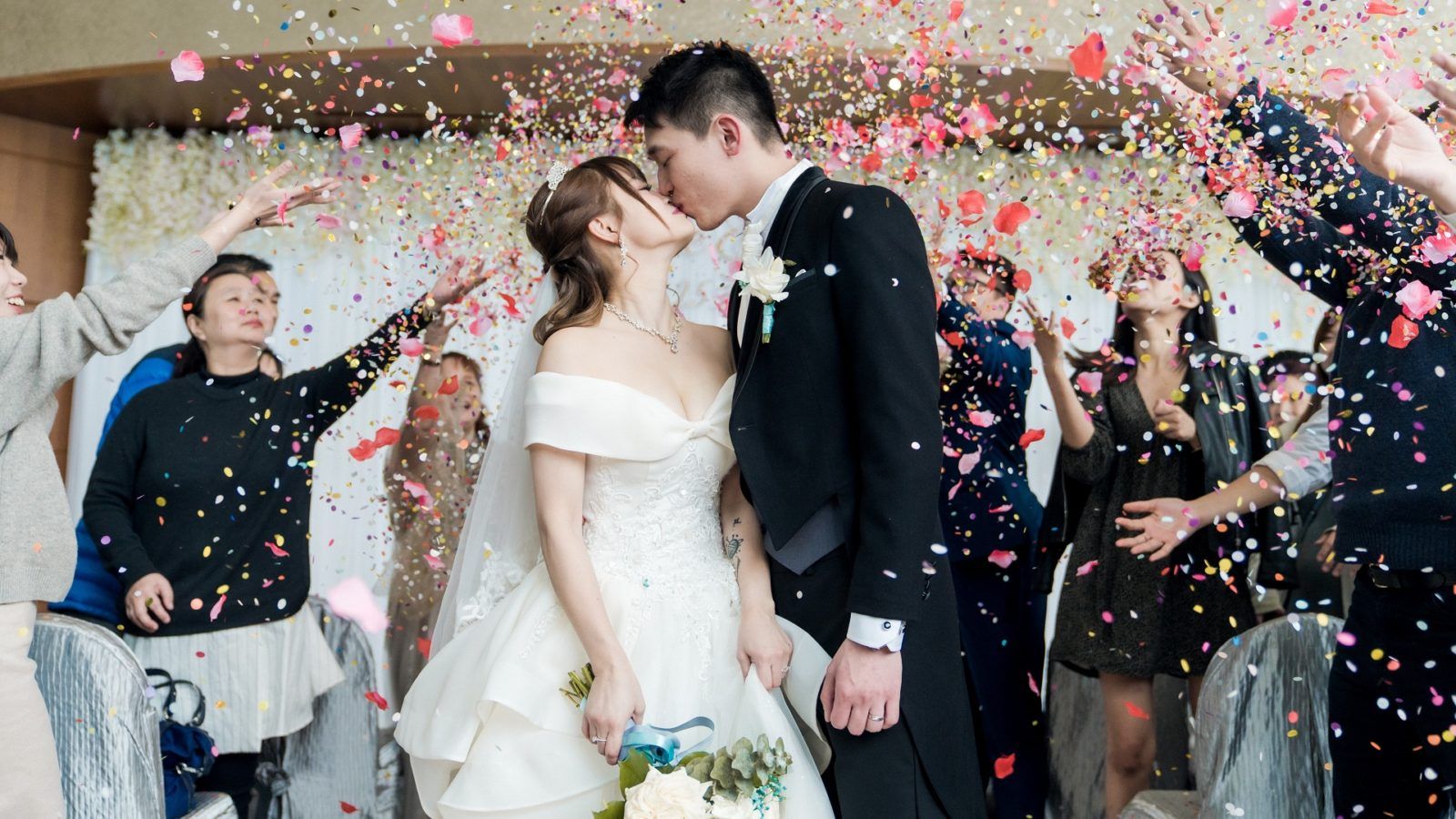 A simple guide to getting married in Hong Kong