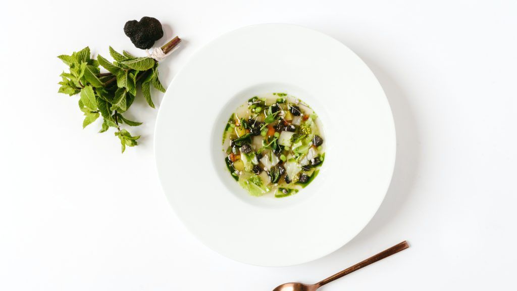 The Home Chef: ANAORI kakugama pot “Minestrone” soup by Louise’s executive chef Franckelie Laloum