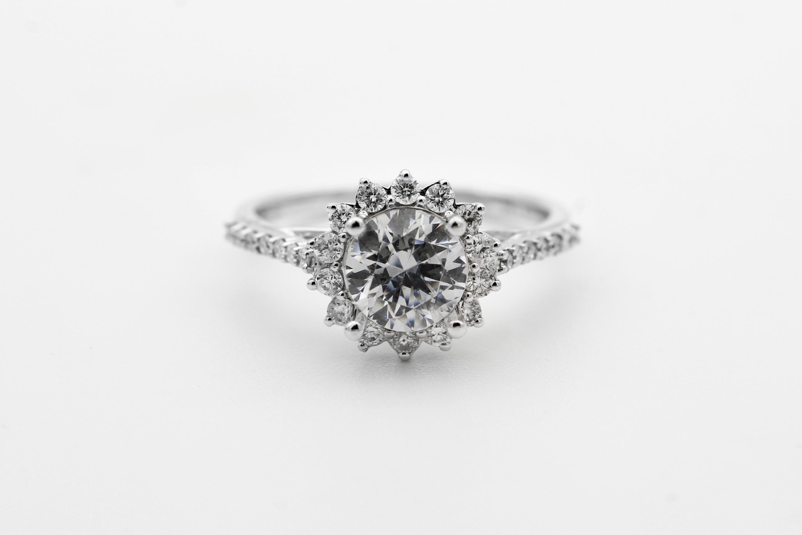 Certification of diamonds