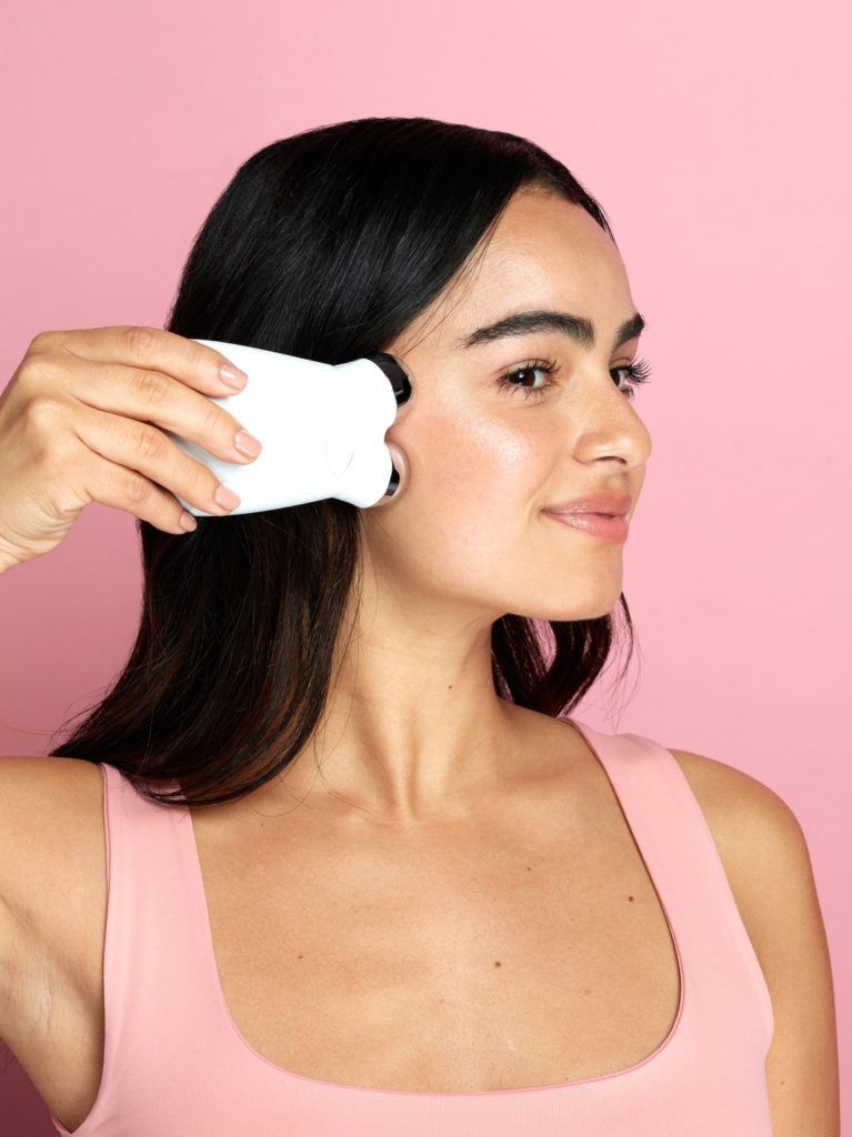 nuface-trinity-facial-toning-device-joyce-beauty