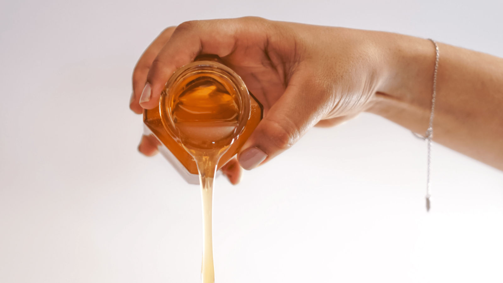 The Healing Power of Honey: 8 best skincare products to try