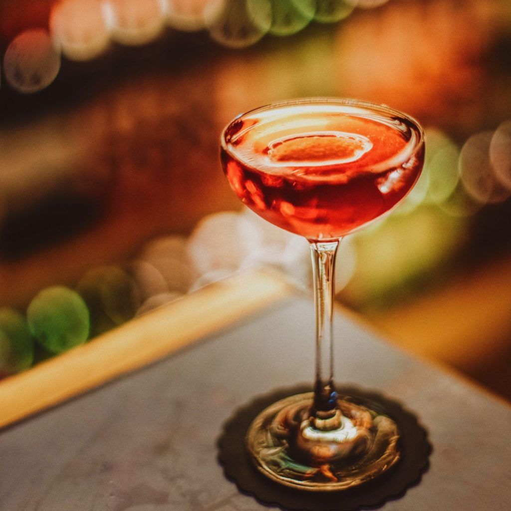 A guide to the best bars in Hong Kong, cocktails, beer & more | LSA HK