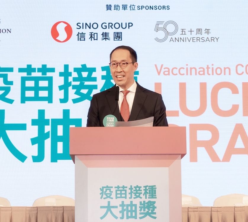35-year-old chef wins apartment Grand Prize in vaccination lucky draw