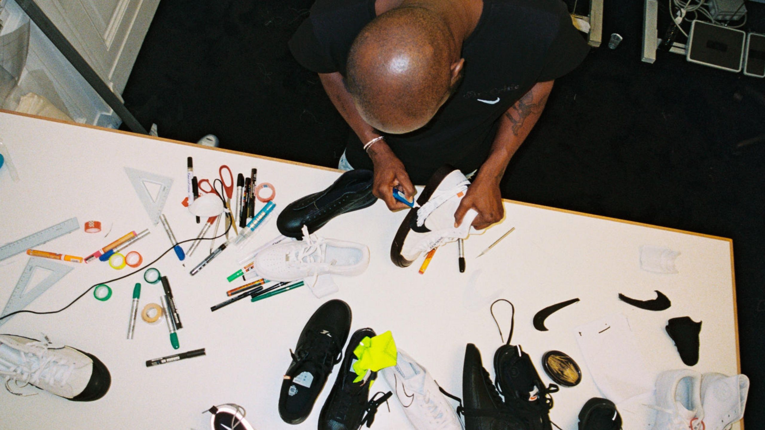 Virgil-Abloh-Nike-The10-Hero