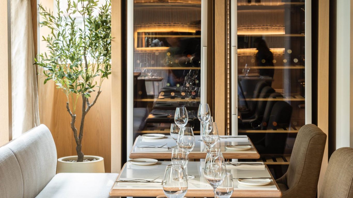 Hong Kong dining restrictions An updated list of restaurant opening hours