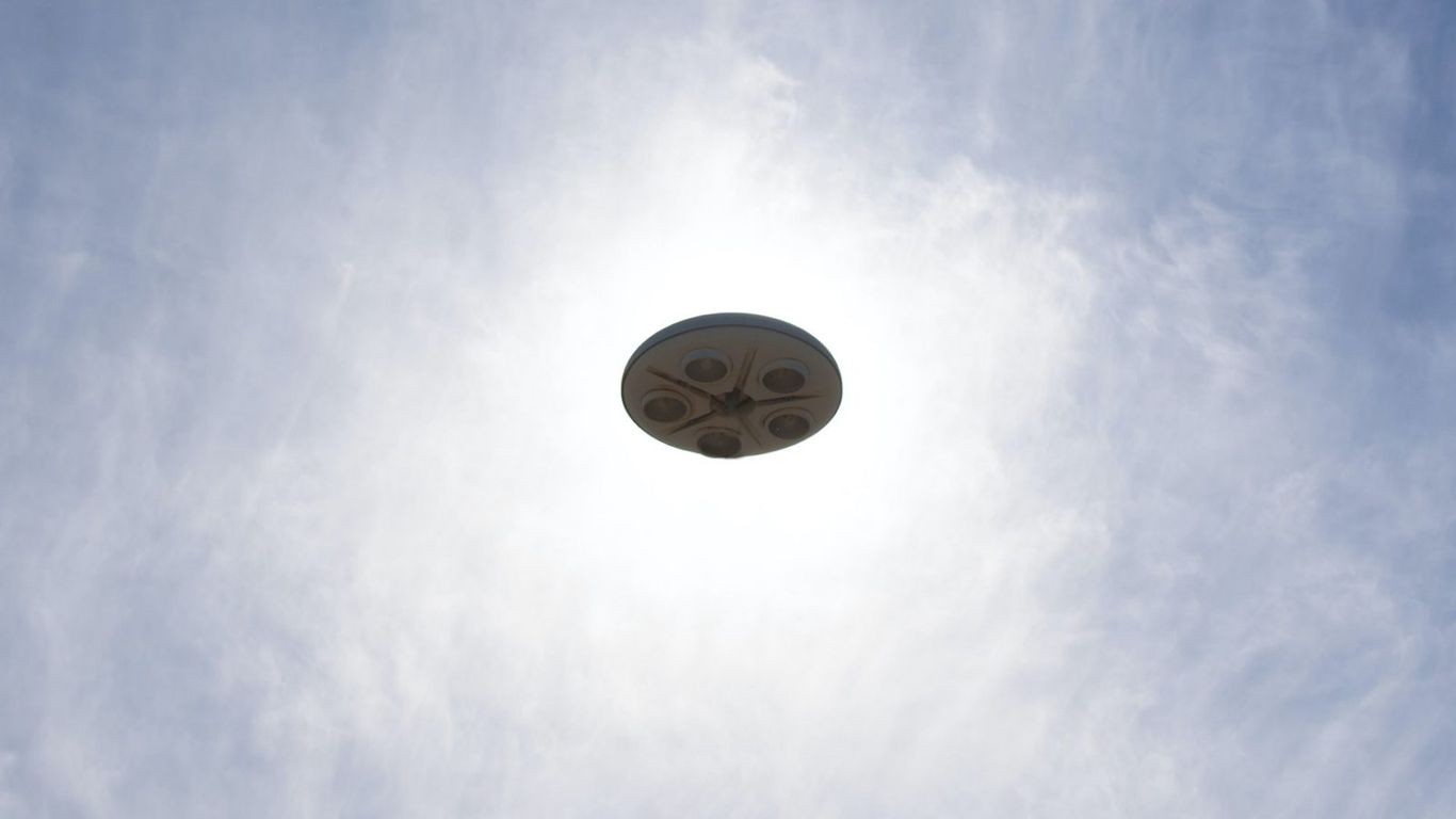 In Rare Public Hearing Pentagon Reports Ufo Sightings Are Around 400