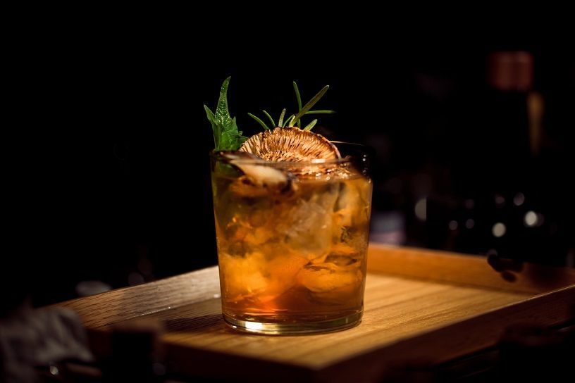 Cocktail and mixed drinks