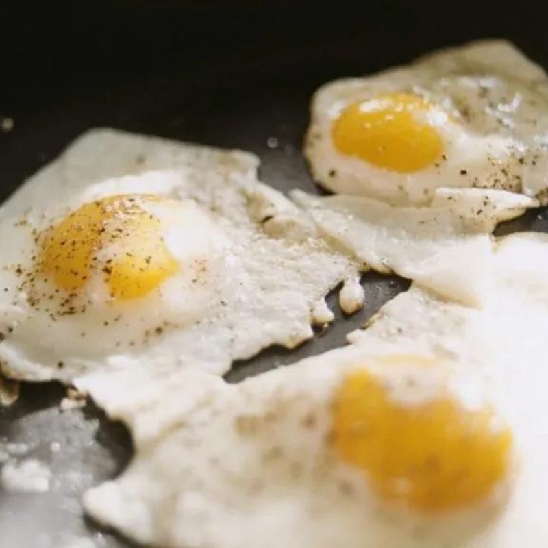 Eating one egg each day could decrease your risk of heart disease, new study suggests