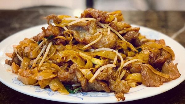 Where to find the best stir-fried beef noodles in Hong Kong