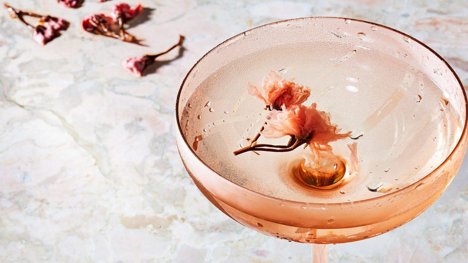 How to recreate floral Japanese cocktails at home