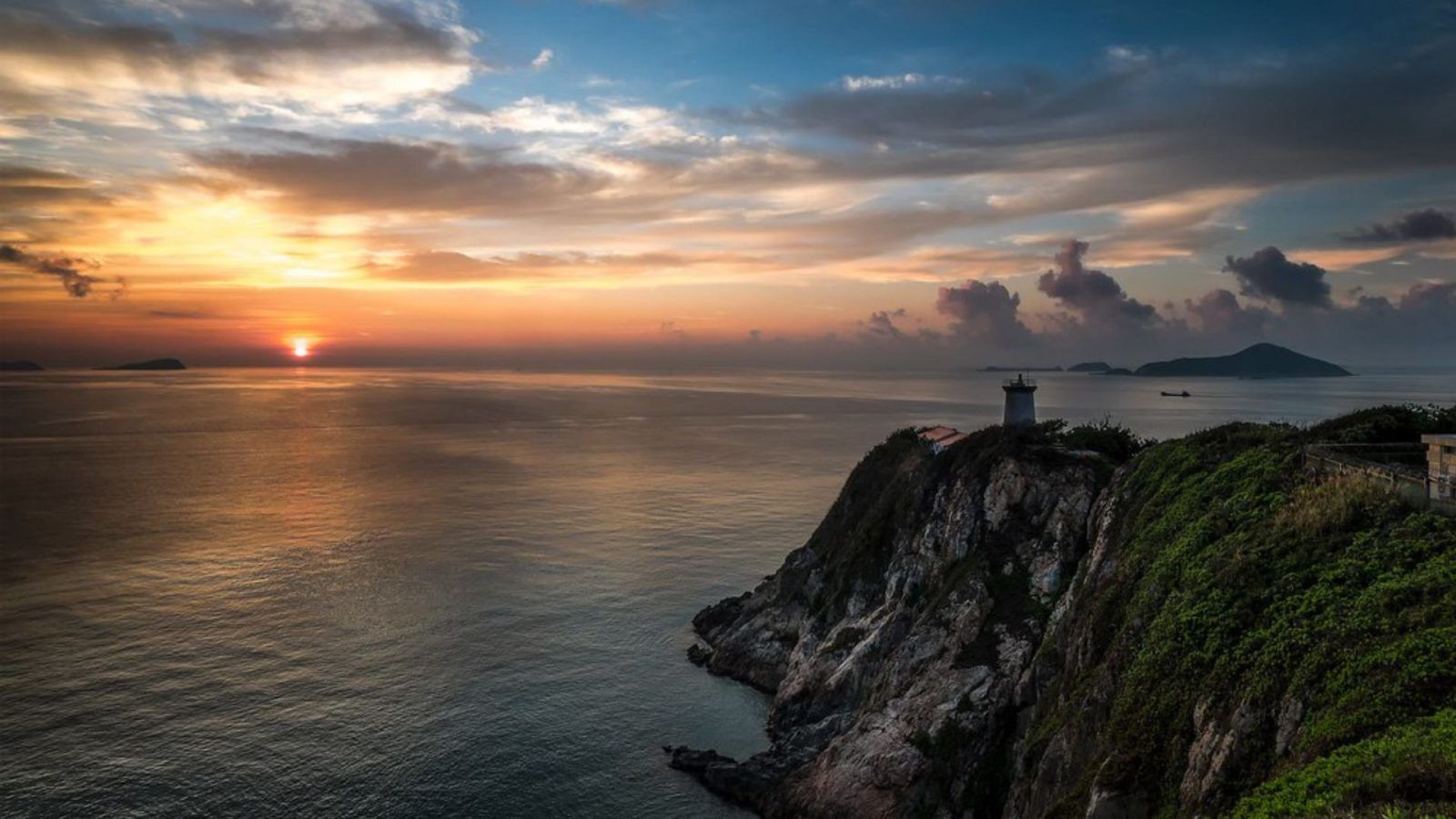 Best hiking trails in Hong Kong with picture-perfect views