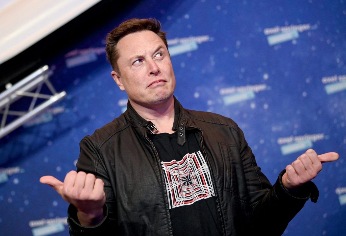 Elon Musk is buying Twitter—for real this time. Maybe.