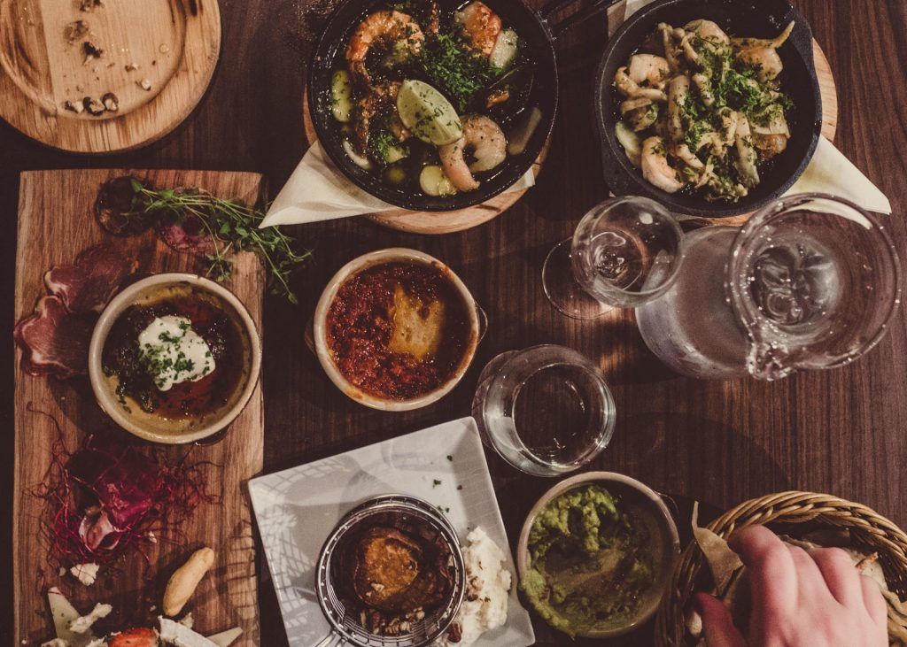 Which country has the biggest appetite for dining out?