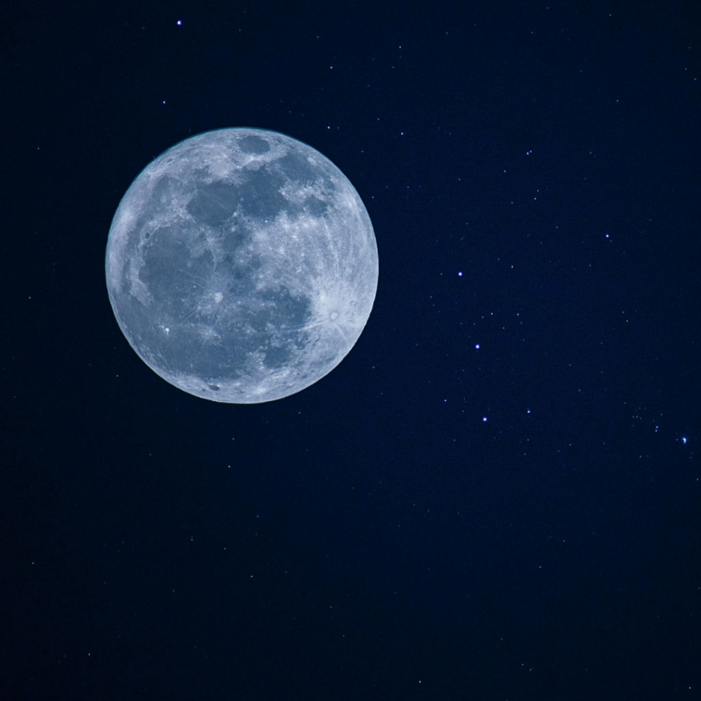 4 tips to recover from an intense full moon