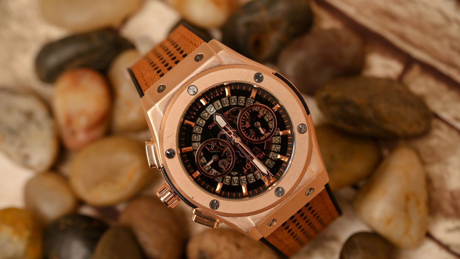 Best Luxury Watch Brands To Amp Up Your Timepiece Collection