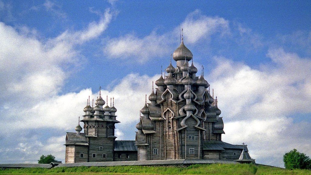 These are the most beautiful churches in the world to add to your travel bucket list