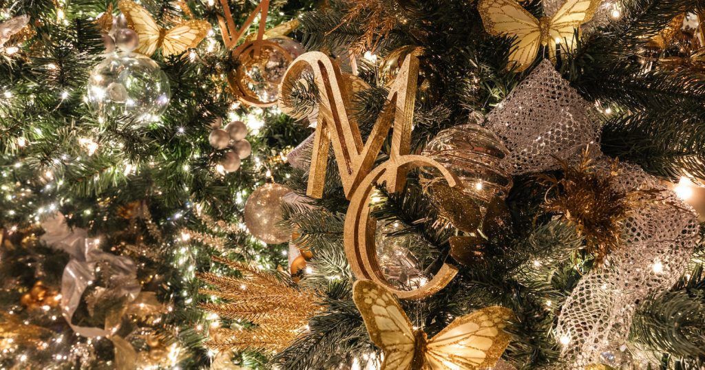 Witness Mariah Carey’s ultimate holiday experience in New York City with Booking.com
