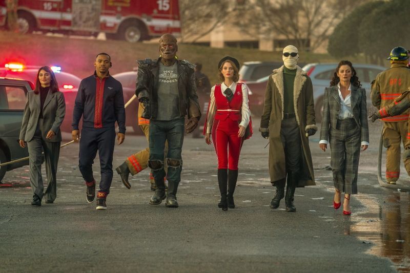Glass Onion: A Knives Out Mystery, Jack Ryan Season 3 and other hot shows to stream this December