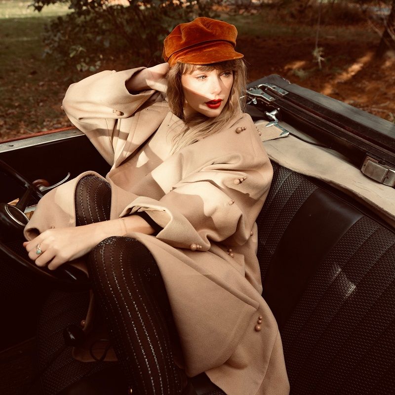 Taylor Swift set to make feature directing debut with an original script written by her