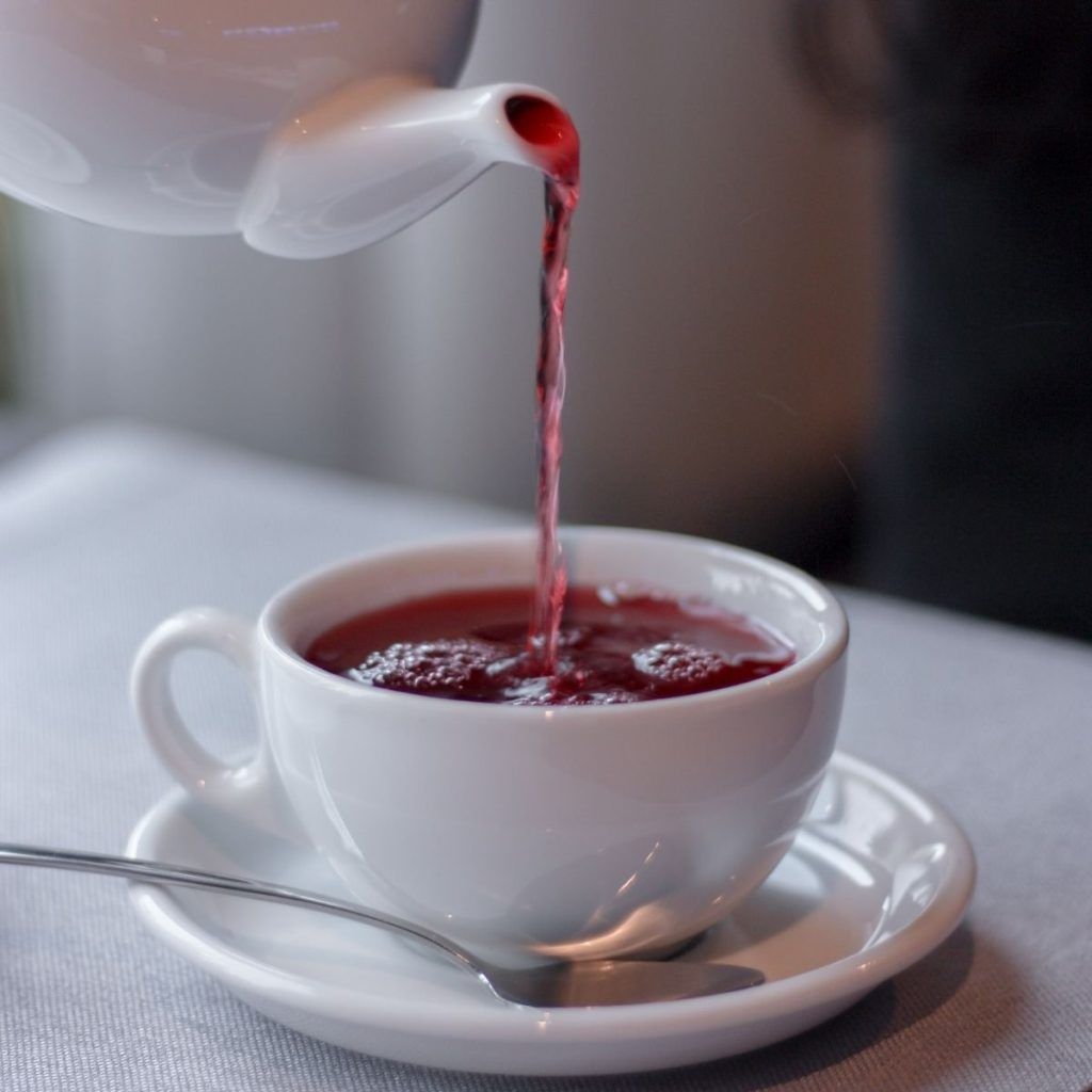 6 easy drinks that will help you get a good night’s sleep