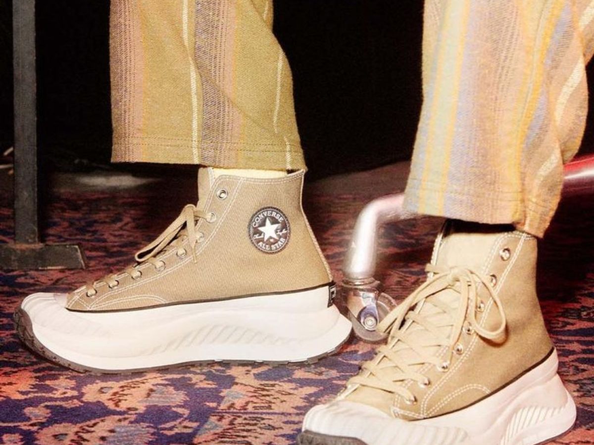 Most iconic Converse sneakers to your shoe