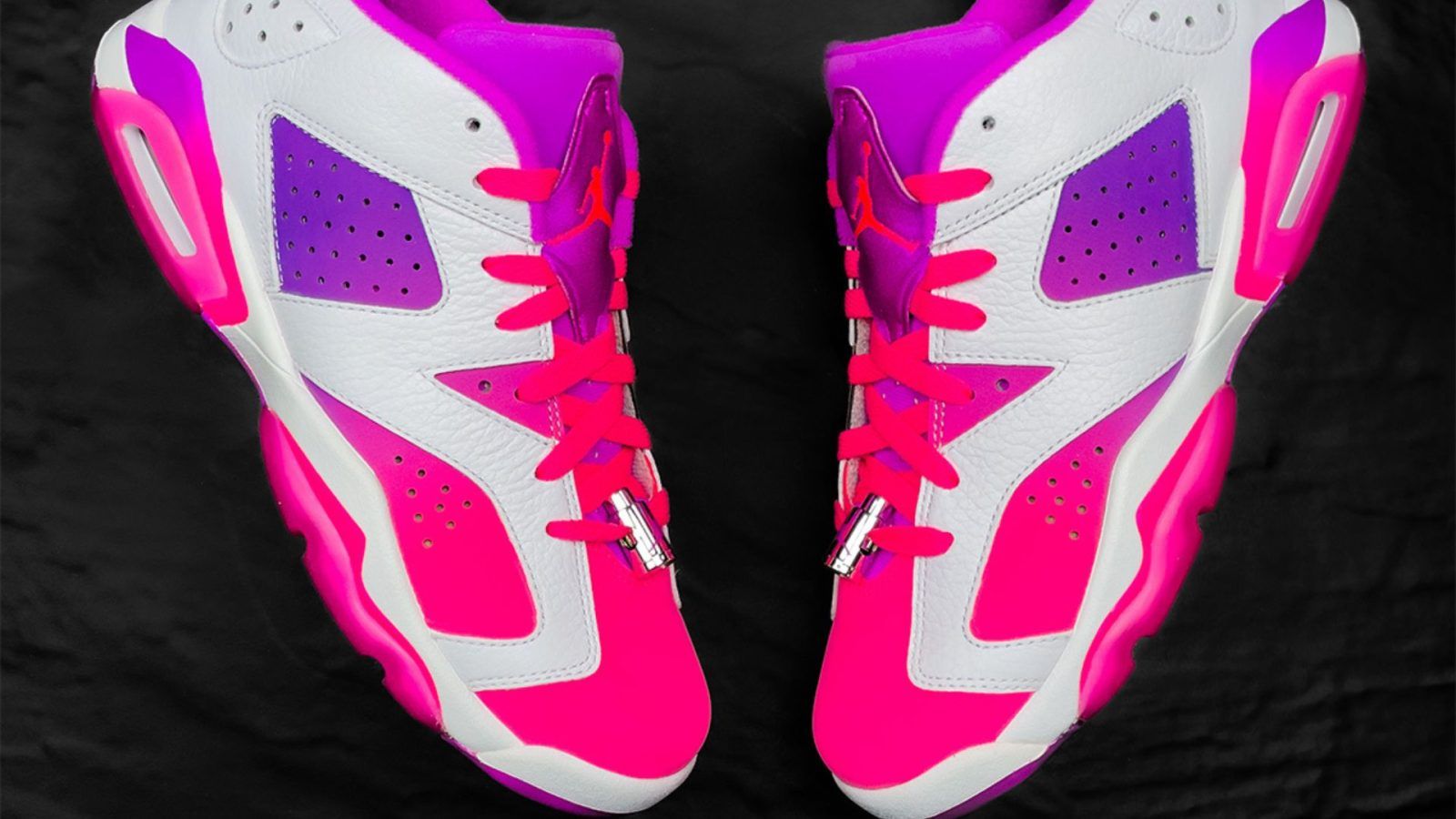 nicki minaj jordan 6