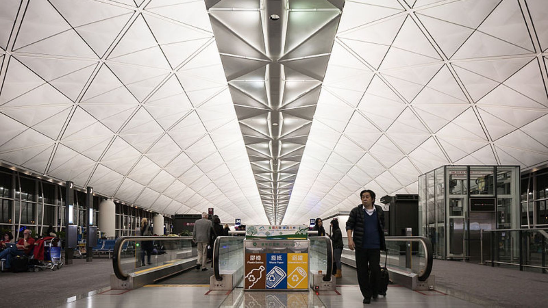 HK Express, Cathay Pacific cancel flights to Japan