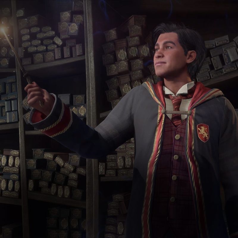 The Harry Potter Mobile Game Is Here and Ready to Take You to Hogwarts